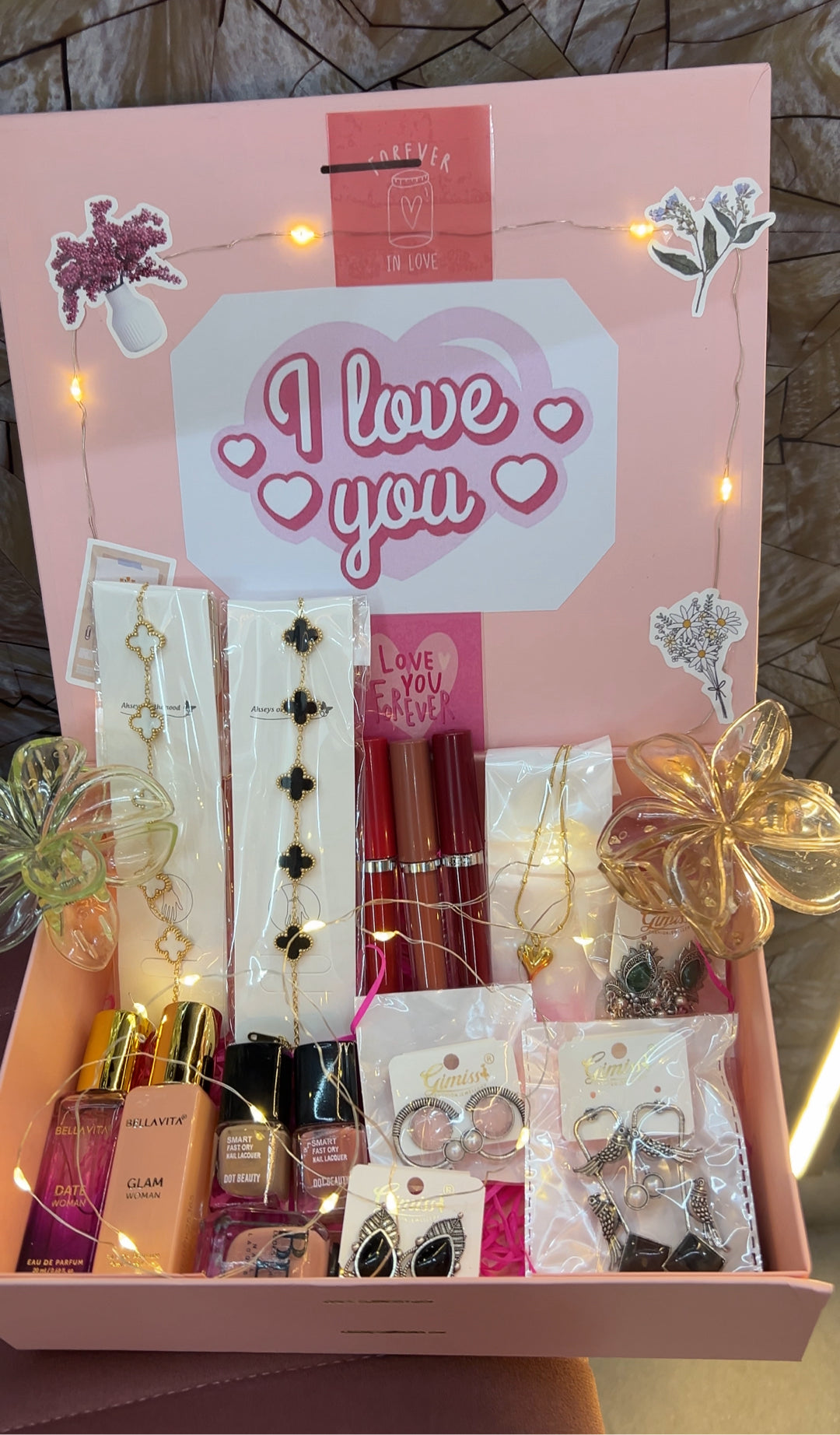 Iloveyou hamper