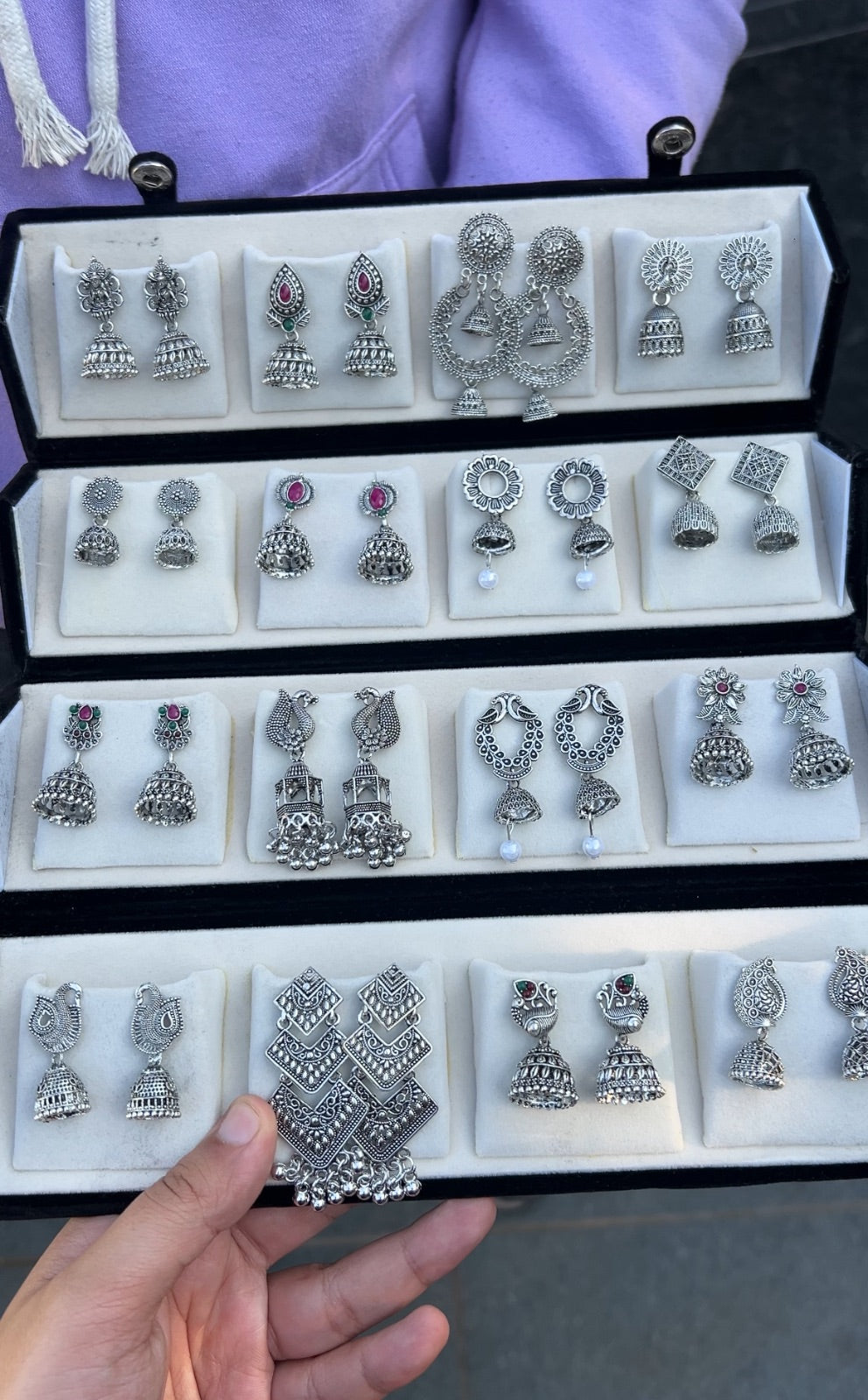 Viral Jhumka box (Black)💓
