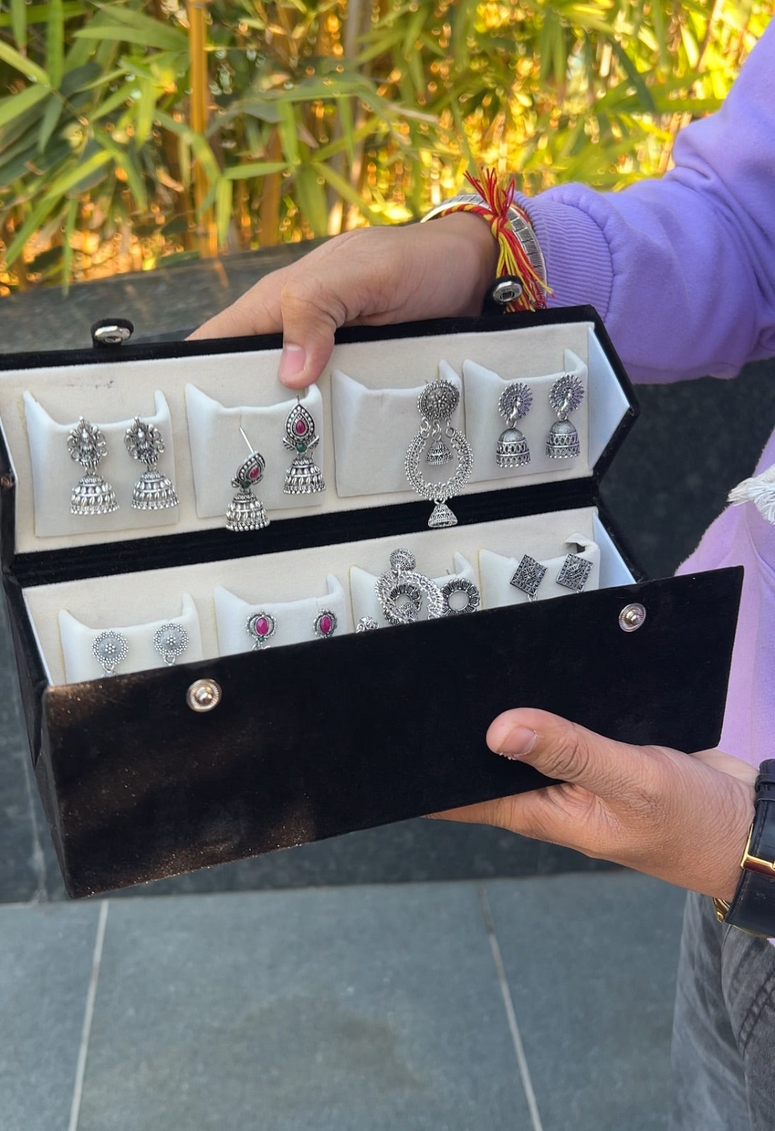Viral Jhumka box (Black)💓