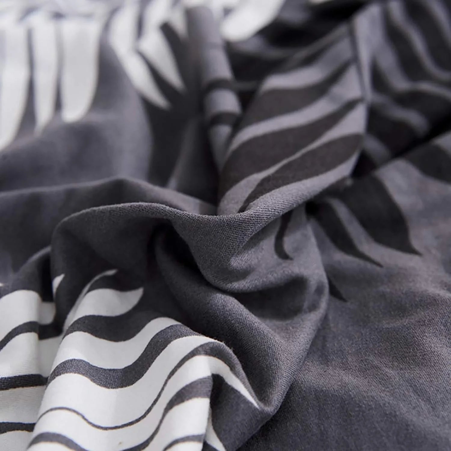 Printed Sofa Cover - Dark Grey Fern