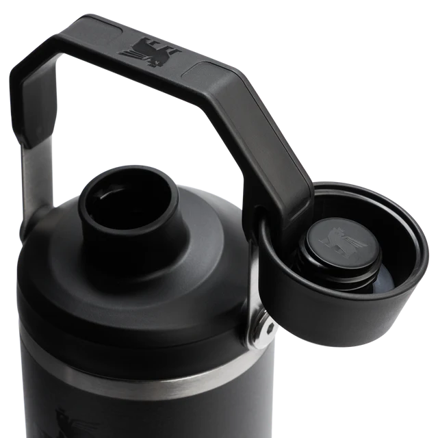 The IceFlow™ Tumbler with Fast Flow Lid | 20 OZ